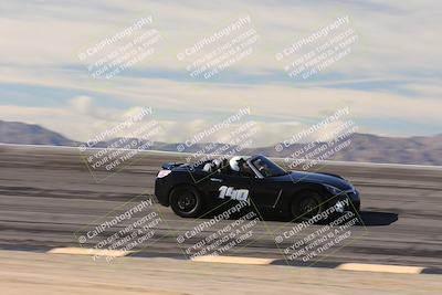 media/Jan-04-2026-SCCA SD (Sun) [[defc442887]]/4-Novice Group/Session 2 Bowl Speed Pans/